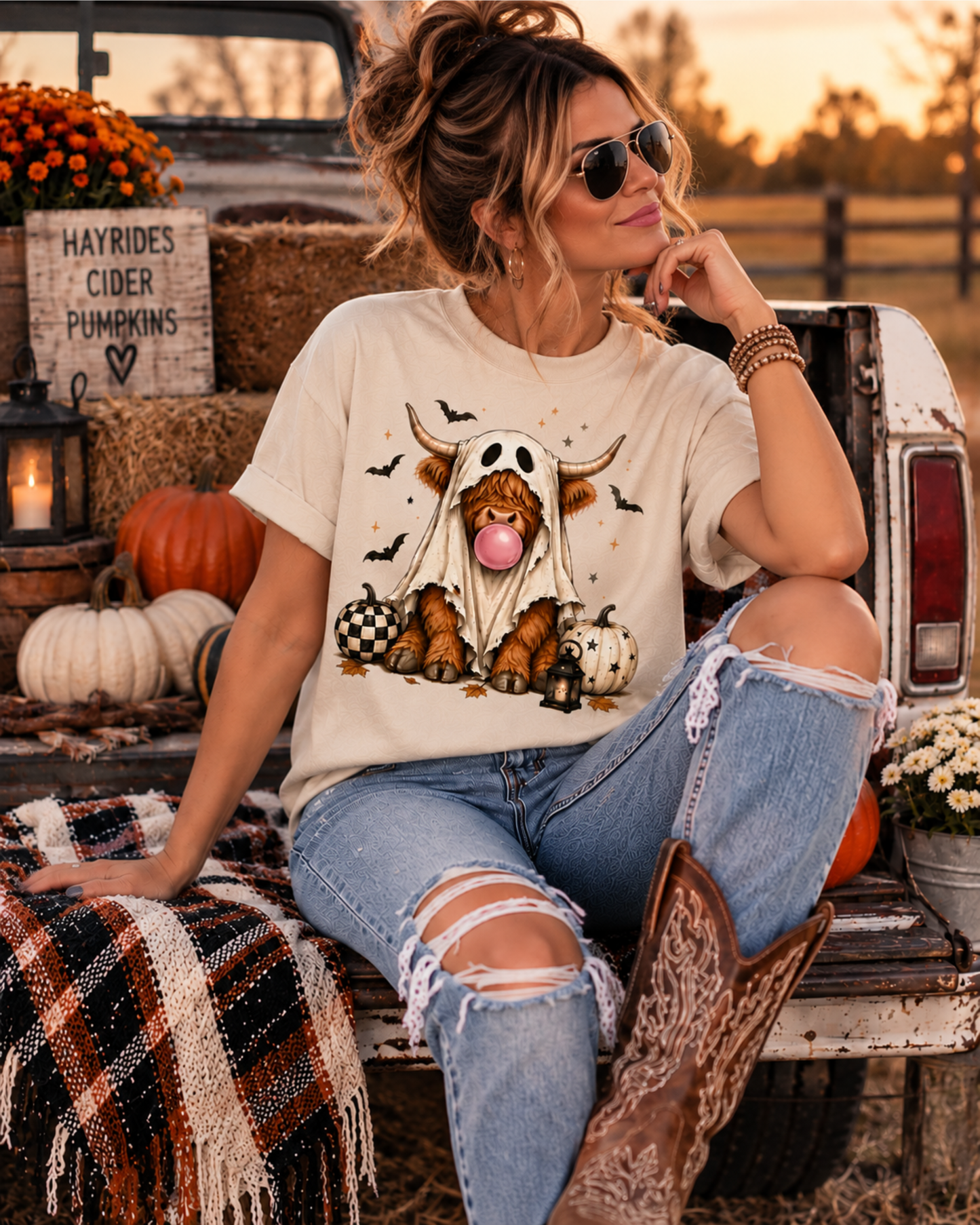 Ghost Highland Cow Comfort Colors Ivory Graphic Tee